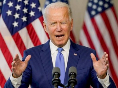
                    Байден готов помочь американской экономике почти на $2 трлн
                
