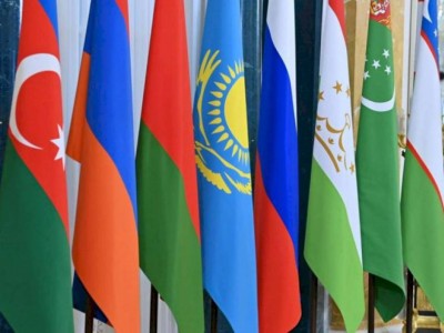 
                    Неформальный саммит СНГ состоится 26-27 декабря в Санкт-Петербурге
                
