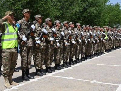 
                    80 военнообязанных дали клятву на верность Родине в Шымкенте
                