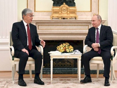 
                    Президенты Казахстана и России обсудили создание «тройственного газового союза»
                
