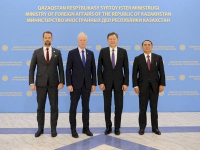 
                    Казахстан и Канада продолжат взятый ранее курс на укрепление взаимного сотрудничества
                