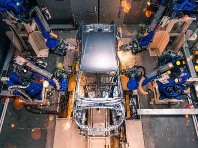 
                    Автопром Казахстана демонстрирует уверенный рост и расширяет компонентную базу
                