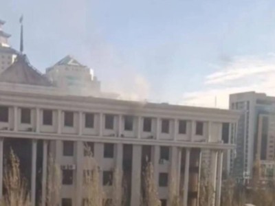 
                    В здании Минобороны РК произошел пожар
                