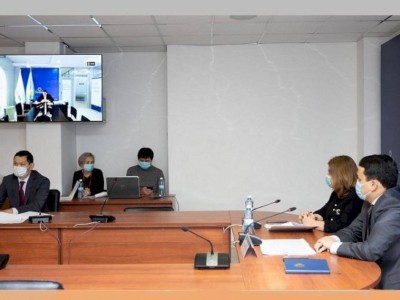 
                    Пилотный проект по открытию фудкортов и боулингов предложили запустить в Алматы
                