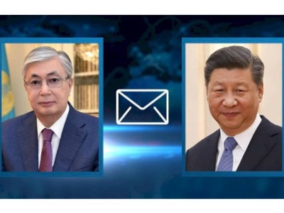 
                    Президент Казахстана поздравил Си Цзиньпина с переизбранием на пост генсекретаря ЦК КПК
                