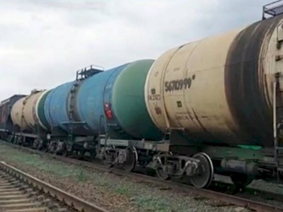 
                    Казахстанские пограничники пресекли незаконный вывоз нефтепродуктов с территории республики
                