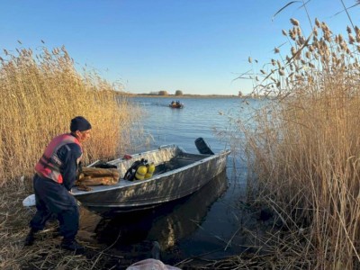 
                    В Акмолинской области спасателями найдено тело одного из пропавших рыбаков
                