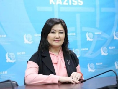 
                    Для чего в Казахстане проводят внеочередные выборы – мнение эксперта
                