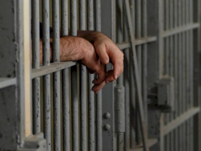 
                    Павлодарского педофила посадили на 25 лет и приговорили к химической кастрации
                