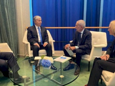 
                    Касым-Жомарт Токаев провел переговоры с Президентом Австрии Александром Ван дер Белленом
                