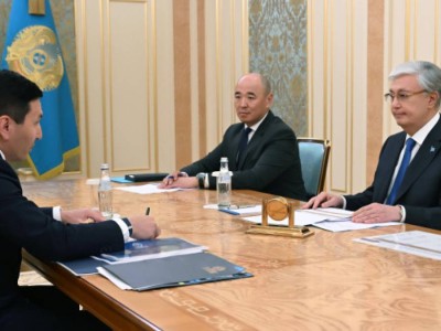 
                    Токаев принял председателя правления АО «Самрук-Қазына»
                