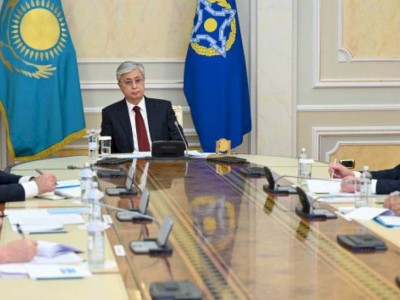 
                    Президент Казахстана призвал Армению и Азербайджан незамедлительно приступить к переговорам
                