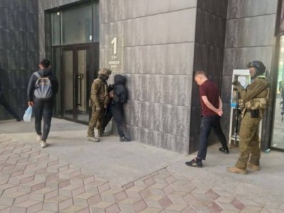 
                    В столице задержали членов преступной группироки
                