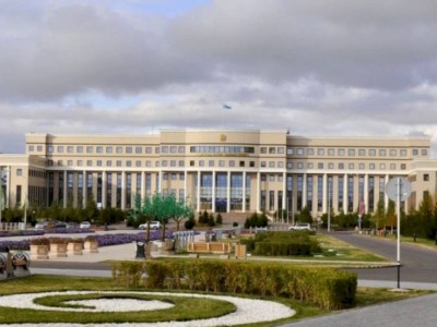 
                    В МИД РК прокомментировали  нападение на посольство Азербайджана в Лондоне
                