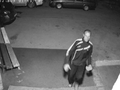 
                    В Павлодаре девушку возле дома избил неизвестный мужчина с кирпичом
                
