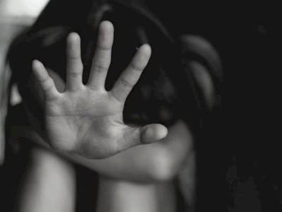 
                    В ВКО отчим 5 лет насиловал падчерицу и пока он остается на свободе
                
