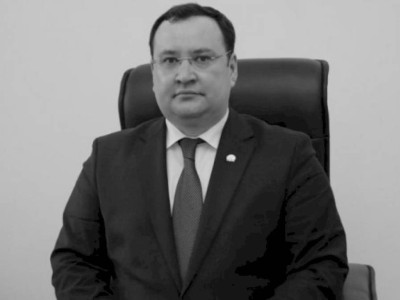 
                    Водолазы обнаружили тело акима Махамбетского района Атырауской области
                