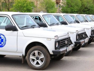 
                    Ветеринарным станциям Карагандинской области вручили ключи от новых автомобилей
                