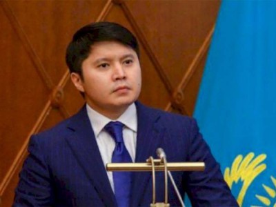 
                    Данияр Есин освобожден от должности заведующего Ситуационным центром Совбеза
                