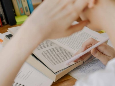 
                    Казахстанские школьники участвуют в Международной Менделеевской олимпиаде в Бразилии
                