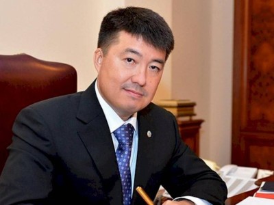 
                    Елбасы переназначил своего помощника
                