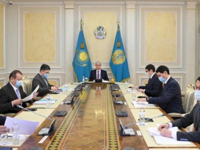 
                    Президент обсудил совместные проекты с представителем группы компаний PSA
                
