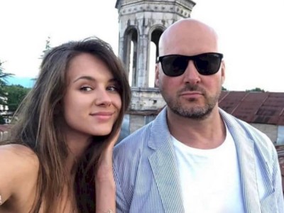 
                    На Байконуре задержан популярный британский блогер и его спутница из Беларуси
                