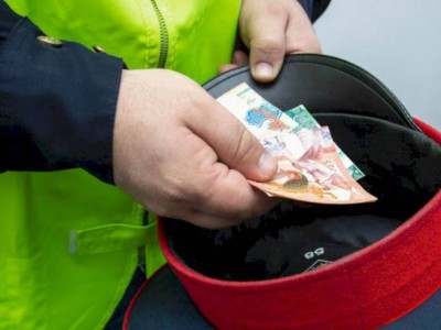 
                    В Шымкенте поймали на взятке командира полка патрульной полиции
                