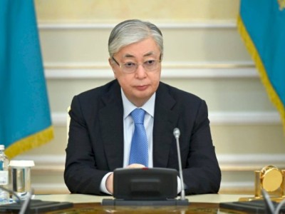 
                    Президент Казахстана Касым-Жомарт Токаев прибыл в Алматы
                