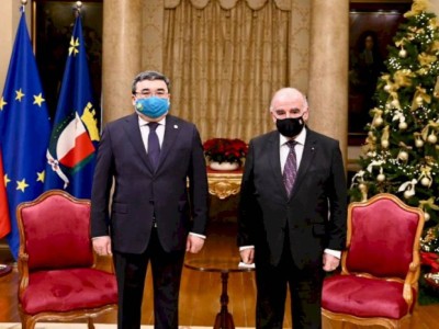 
                    Посол Казахстана вручил верительные грамоты Президенту Мальты
                