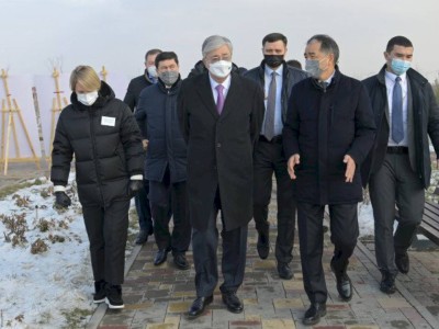 
                    Глава государства посетил парк «Сосновый бор» в Алматы
                