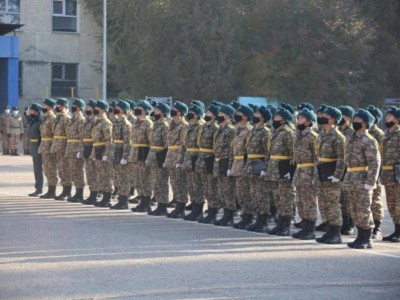 
                    В Десантно-штурмовых войсках Казахстана прошли проводы солдат
                