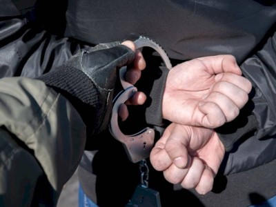 
                    Полицейскими Алматы задержан опытный наркозакладчик
                