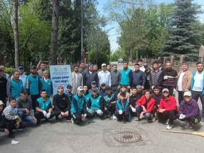 
                    Акция «Таза Қазақстан» в Алматы охватила весь город – более 800 тонн мусора вывезено
                
