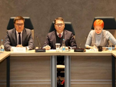 
                    Казахстанским производителям сахара государство выделит оборотные средства
                