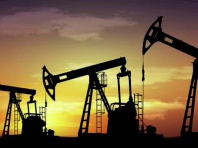 
                    Цена на нефть марки Brent поднялась выше 115 долларов за баррель
                