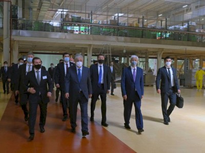 
                    Касым-Жомарт Токаев посетил ТОО «Маревен Фуд Тянь-Шань»
                