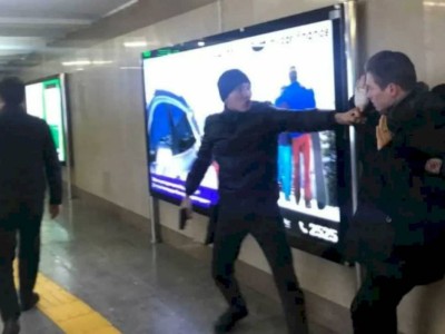 
                    Хулиганы, избивавшие школьников в Алматинском метро, задержаны
                