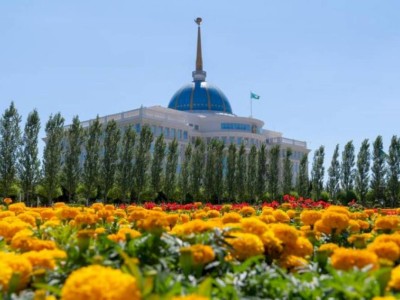
                    Президент Казахстана принял губернатора Астраханской области
                