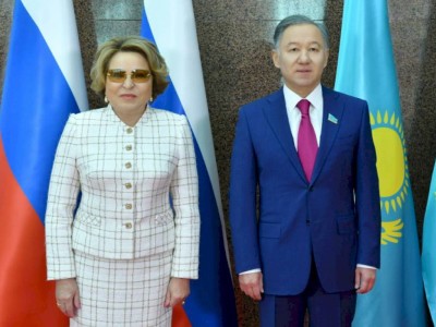 
                    Нурлан Нигматулин и Валентина Матвиенко обсудили перспективы сотрудничества
                