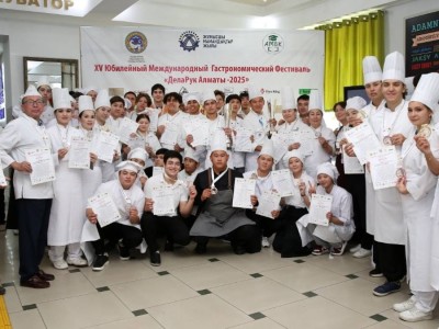 
                    Студенты бизнес-колледжа продемонстрировали мастерство на фестивале «ДелаРук Алматы-2025»
                