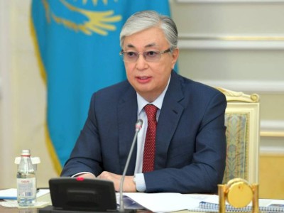 
                    Касым-Жомарт Токаев пригласил эмира Катара в Казахстан
                
