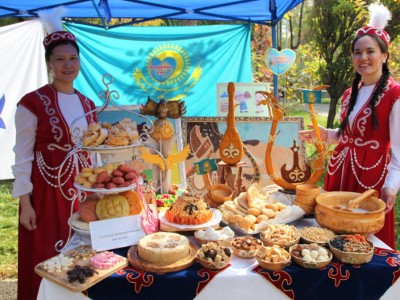 
                    В Алматы прошел первый республиканский и шестой городской фестиваль «Бауырсақ Fest-2024»
                
