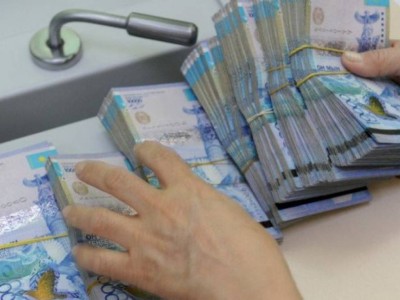 
                    Сотрудник магазина  в Алматы растратил девять миллионов тенге
                