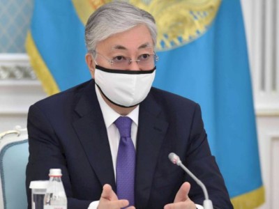 
                    Касым-Жомарт Токаев принял министра обороны Нурлана Ермекбаева
                