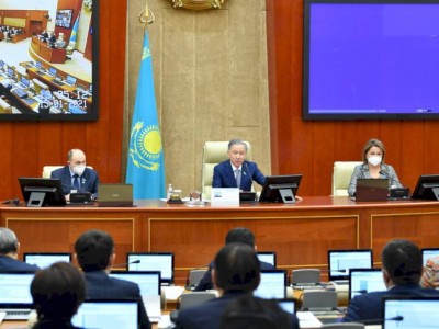 
                    Балаим Кесебаева и Павел Казанцев стали вице-спикерами Мажилиса
                