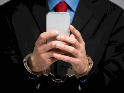 
                    В Алматы задержан программист, перебивавший IMEI-коды с краденых телефонов
                