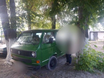 
                    Днем возил хлеб, а ночью громил могилы житель Алматинской области
                