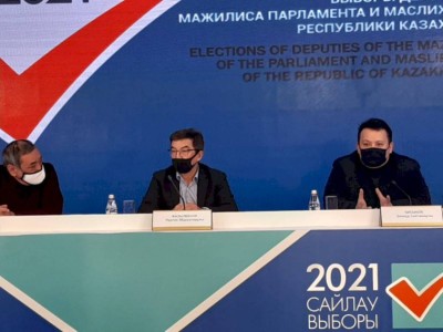 
                    Основной наплыв голосующих в Алматы ожидают во второй половине дня
                
