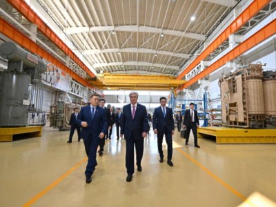 
                    Президент посетил индустриальную зону «Тассай»
                